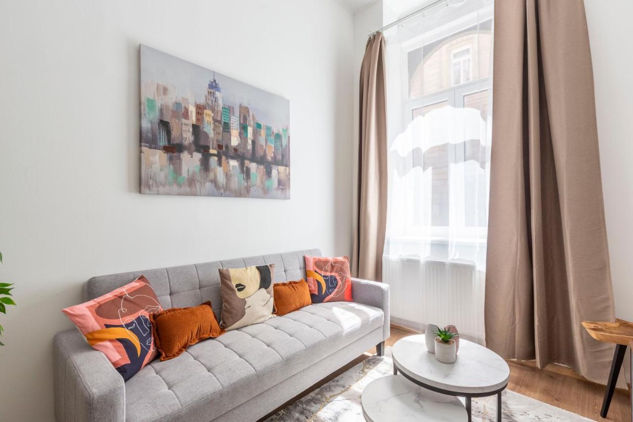 Cozy & Pleasant Homes In The Heart Of Budapest Bagian luar foto
