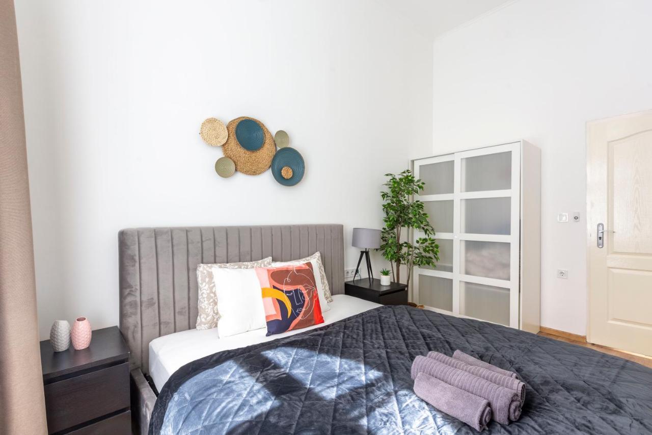 Cozy & Pleasant Homes In The Heart Of Budapest Bagian luar foto